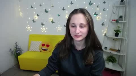 Snapshot of michellee11 chatting on 19, 3, 2026 Michel online show from 19, 3, 2026