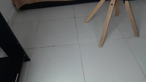 Snapshot of michellee_20 chatting on 10, 10, 2025 Michelle online show from 10, 10, 2025