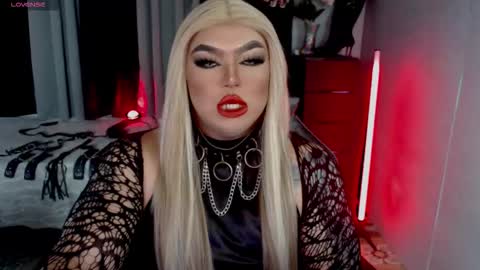 Michelle online show from 26, 9, 2025