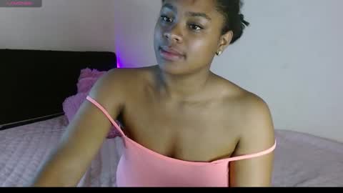 michellmoon1 online show from 23, 11, 2025