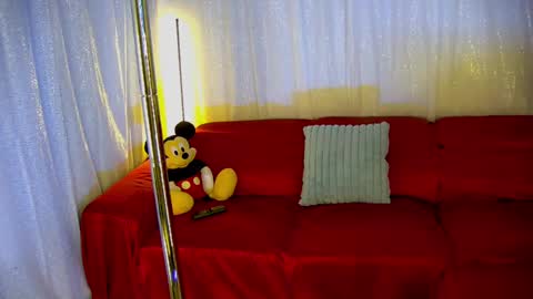 Mickey online show from 2, 3, 2025