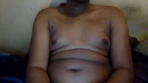 Snapshot of mickkzzx chatting on 12, 12, 2024 mickkzzx online show from 12, 12, 2024