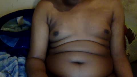 Snapshot of mickkzzx chatting on 8, 1, 2025 mickkzzx online show from 8, 1, 2025