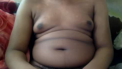 Snapshot of mickkzzx chatting on 12, 10, 2025 mickkzzx online show from 12, 10, 2025