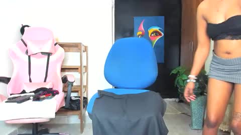 lydia follow me on ig at shortgirl 406 online show from 22, 11, 2025