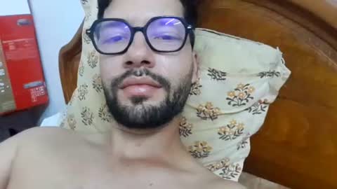 Snapshot of midoumas1 chatting on 9, 9, 2025 Sam online show from 9, 9, 2025