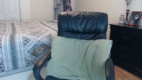 MidsummerNightsDream online show from 4, 3, 2025