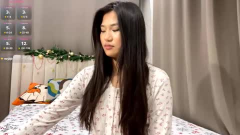 Mia online show from 10, 2, 2026