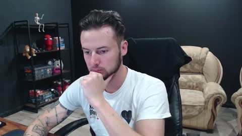 Misha Winchester online show from 13, 10, 2025