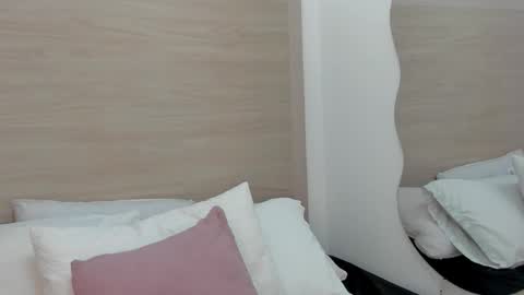 Snapshot of miia03 chatting on 14, 3, 2026 Miia online show from 14, 3, 2026