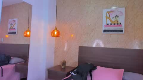 Snapshot of miia03 chatting on 25, 3, 2026 Miia online show from 25, 3, 2026