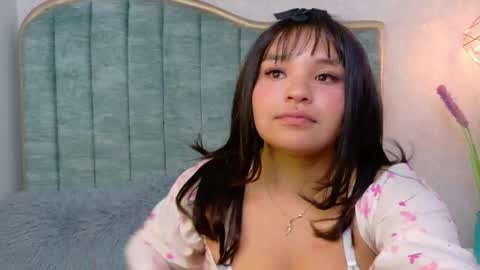 Snapshot of miia_aurora chatting on 25, 11, 2025 MIA online show from 25, 11, 2025