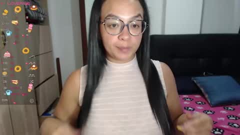 Snapshot of miia_big1boobs chatting on 25, 2, 2025 miia big1boobs online show from 25, 2, 2025