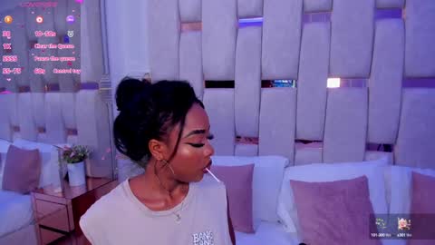 Miia Schwarz  online show from 25, 1, 2025