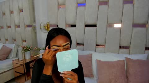 Miia Schwarz  online show from 26, 1, 2025