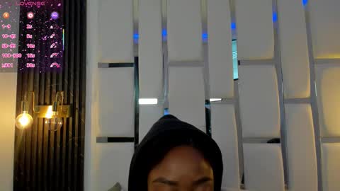 Miia Schwarz  online show from 6, 10, 2025