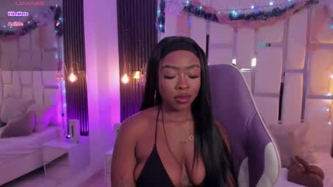 Miia Schwarz  online show from 4, 12, 2025