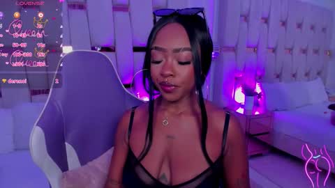 Snapshot of miia_schwarz chatting on 27, 2, 2026 Miia Schwarz online show from 27, 2, 2026