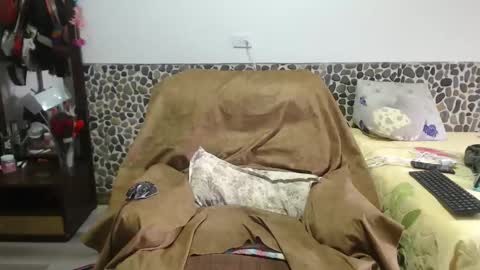 Snapshot of miilu74 chatting on 24, 2, 2026 Miilu74 online show from 24, 2, 2026