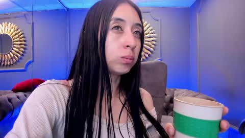 miilu  online show from 3, 12, 2024