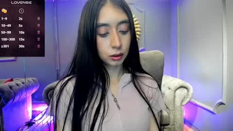 miilu  online show from 10, 1, 2025