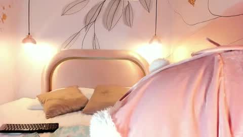 Snapshot of miisaki_ chatting on 27, 10, 2025 Misaki online show from 27, 10, 2025