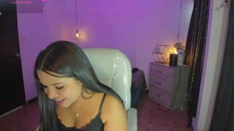 miiss_greyy online show from 19, 9, 2025