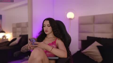 Snapshot of miissjulia chatting on 4, 12, 2024   online show from 4, 12, 2024