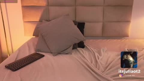 Snapshot of miissjulia chatting on 31, 1, 2025   online show from 31, 1, 2025