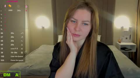 Mika online show from 3, 12, 2025