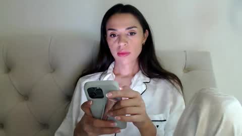 Mika online show from 14, 11, 2025