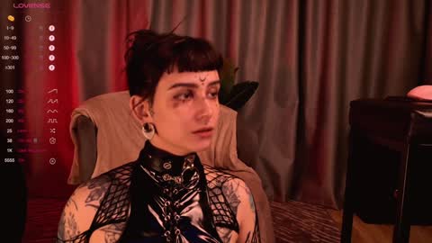 Snapshot of mika_moon_ chatting on 1, 12, 2024 mika_moon_ online show from 1, 12, 2024