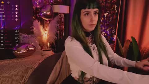 Snapshot of mika_moon_ chatting on 13, 2, 2025 mika_moon_ online show from 13, 2, 2025