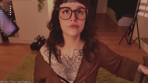 Snapshot of mika_moon_ chatting on 27, 9, 2025 mika_moon_ online show from 27, 9, 2025