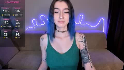 Mika online show from 12, 10, 2025