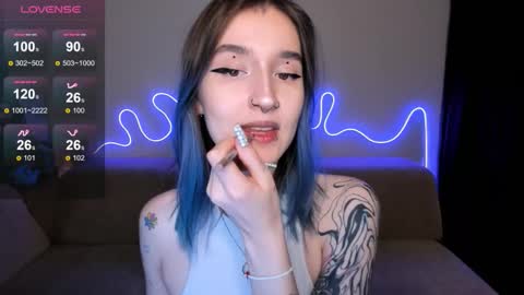 Mika online show from 15, 11, 2025