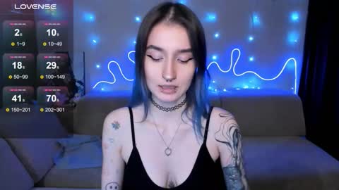 Mika online show from 11, 1, 2026