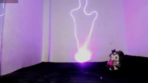 Snapshot of mika_velvet chatting on 10, 11, 2025 mika_velvet online show from 10, 11, 2025