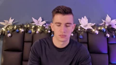 mikael online show from 23, 12, 2025