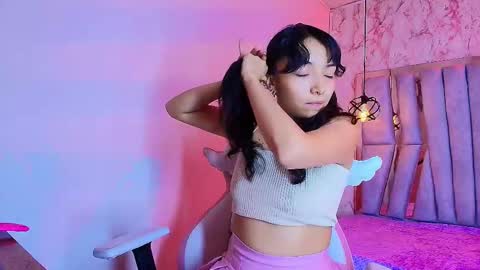 mikaneko_ online show from 4, 2, 2026