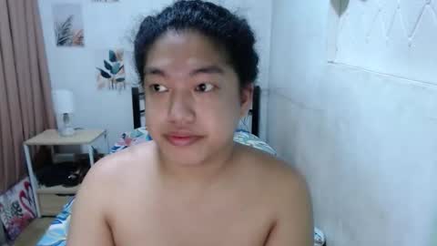 Snapshot of mikasami17 chatting on 28, 10, 2025 mikasami17 online show from 28, 10, 2025