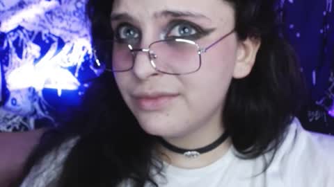 Mika online show from 16, 10, 2025