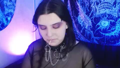 Mika online show from 9, 1, 2026