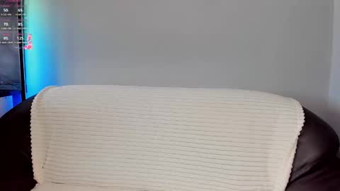 mikasssu online show from 10, 11, 2025