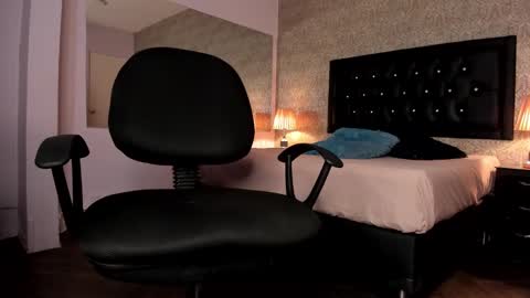 Mike2 wills online show from 7, 1, 2025