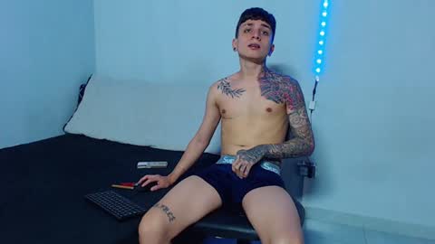 Mike IMDEPENDIENT MODEL online show from 2, 2, 2025