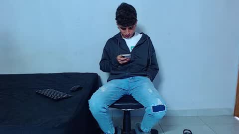 Mike IMDEPENDIENT MODEL online show from 25, 2, 2026