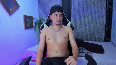 Mike 0233 online show from 17, 1, 2026