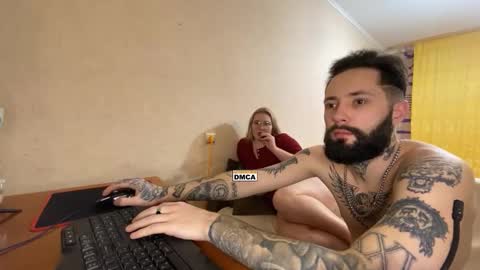 Mike and anna online show from 21, 12, 2025