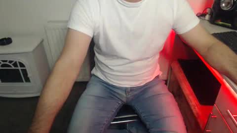 Snapshot of mike_master30 chatting on 8, 12, 2024 MikeMaster online show from 8, 12, 2024